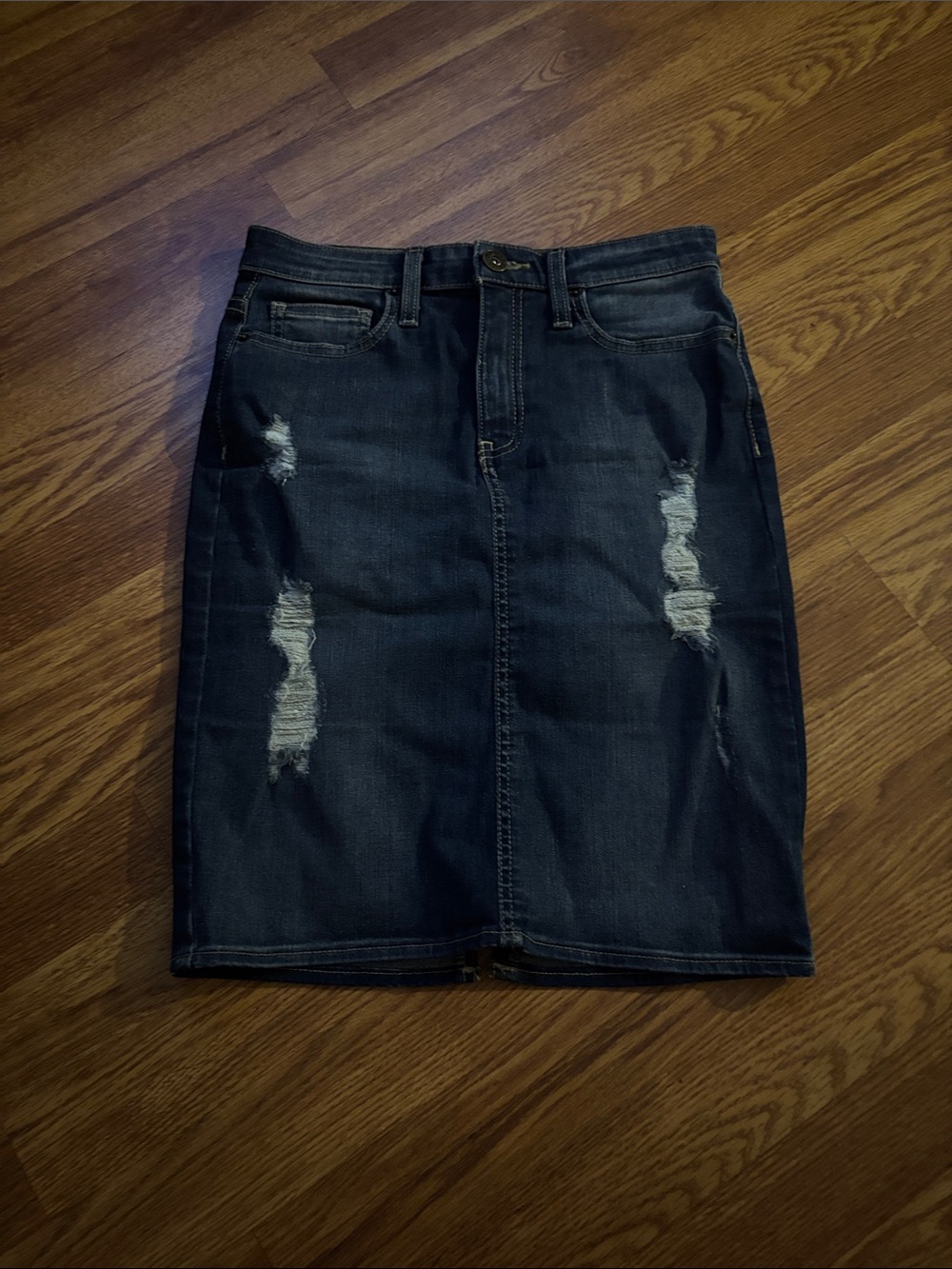 GUESS Dark Indigo Distressed Denim Pencil Skirt